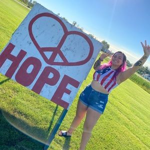 Meet your Posher, Sydney